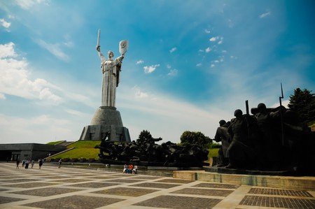 The Motherland monument |©Kamil Porembiński/Flickr