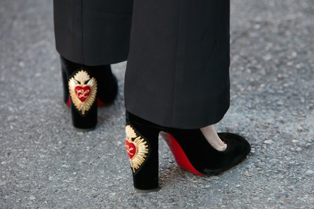 Black velvet Louboutin heels spotted during Milan Fashion Week 2017