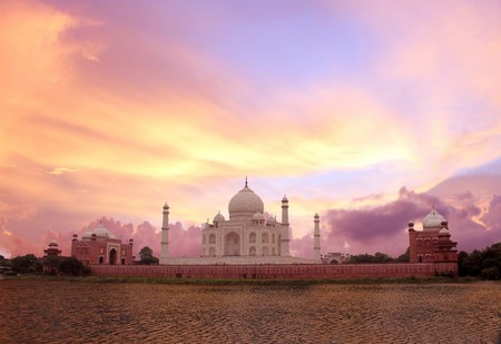 Sunset view of the Taj Mahal