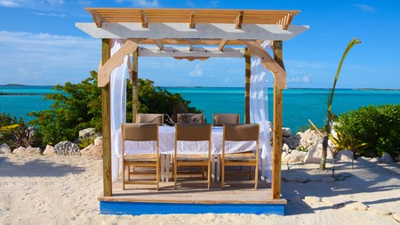 Eating in the Exumas is enhanced by the widespread waterside views