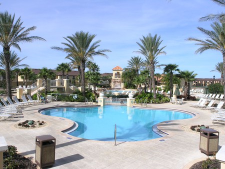 With pools, a lazy river and water slides, the Villas at Regal Palms is a top Davenport choice