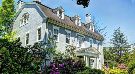 Simsbury 1820 House is a country estate that has been immaculately restored to its period glory