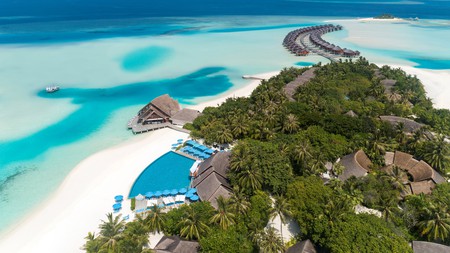 Anantara Dhigu has all the amenities and gorgeous weather needed for a great family getaway