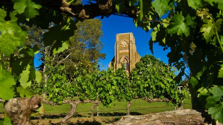 Stay at a holiday cottage in Clare and you'll be at the heart of Australian riesling wine