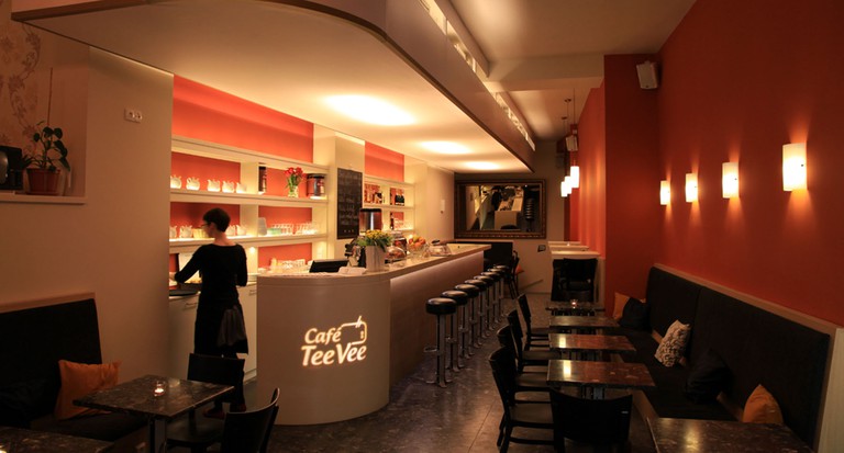 TeeVee Café