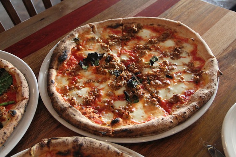 Cane Rosso serves Neopolitan pizza