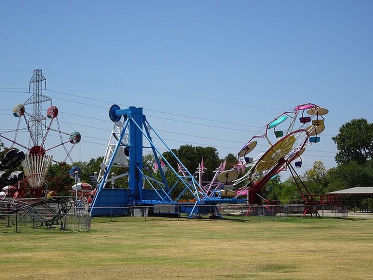 Sandy Lake Amusement Park has great carnival-like rides for families