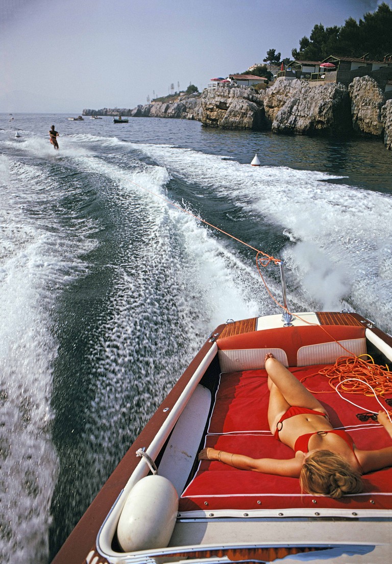 Beach Life: Slim Aarons Pays Homage to the French Riviera