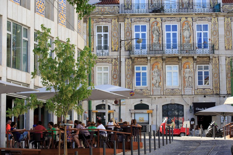 Portugal, Lisboa e Setubal province, Lisbon, Bairro Alto, trindade street, historic architecture