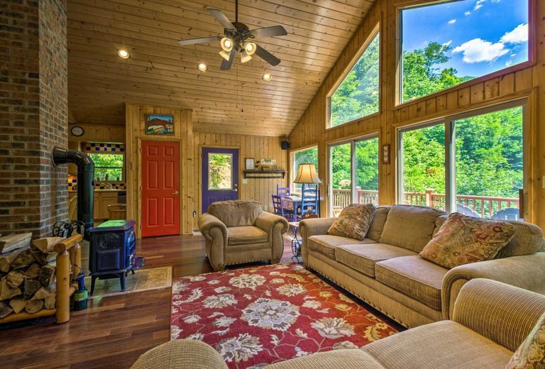 Lounge at Nantahala Cabins, Bryson City, North Carolina