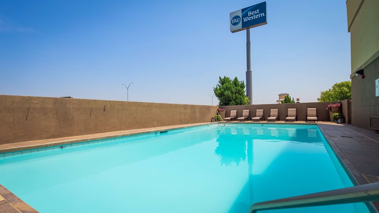Outdoor pool at the Best Western Santa Fe