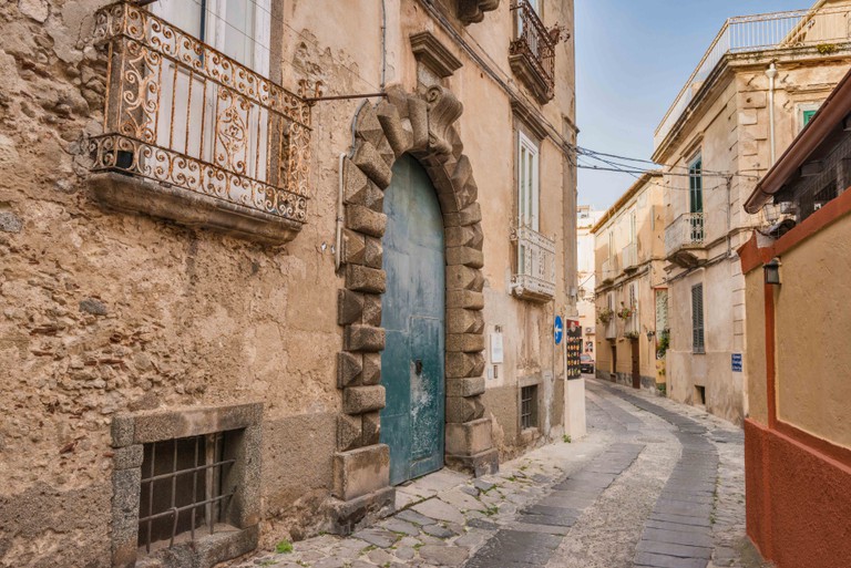 Via Pietro Vianeo, narrow street in historic center of Tropea, Calabria, Italy